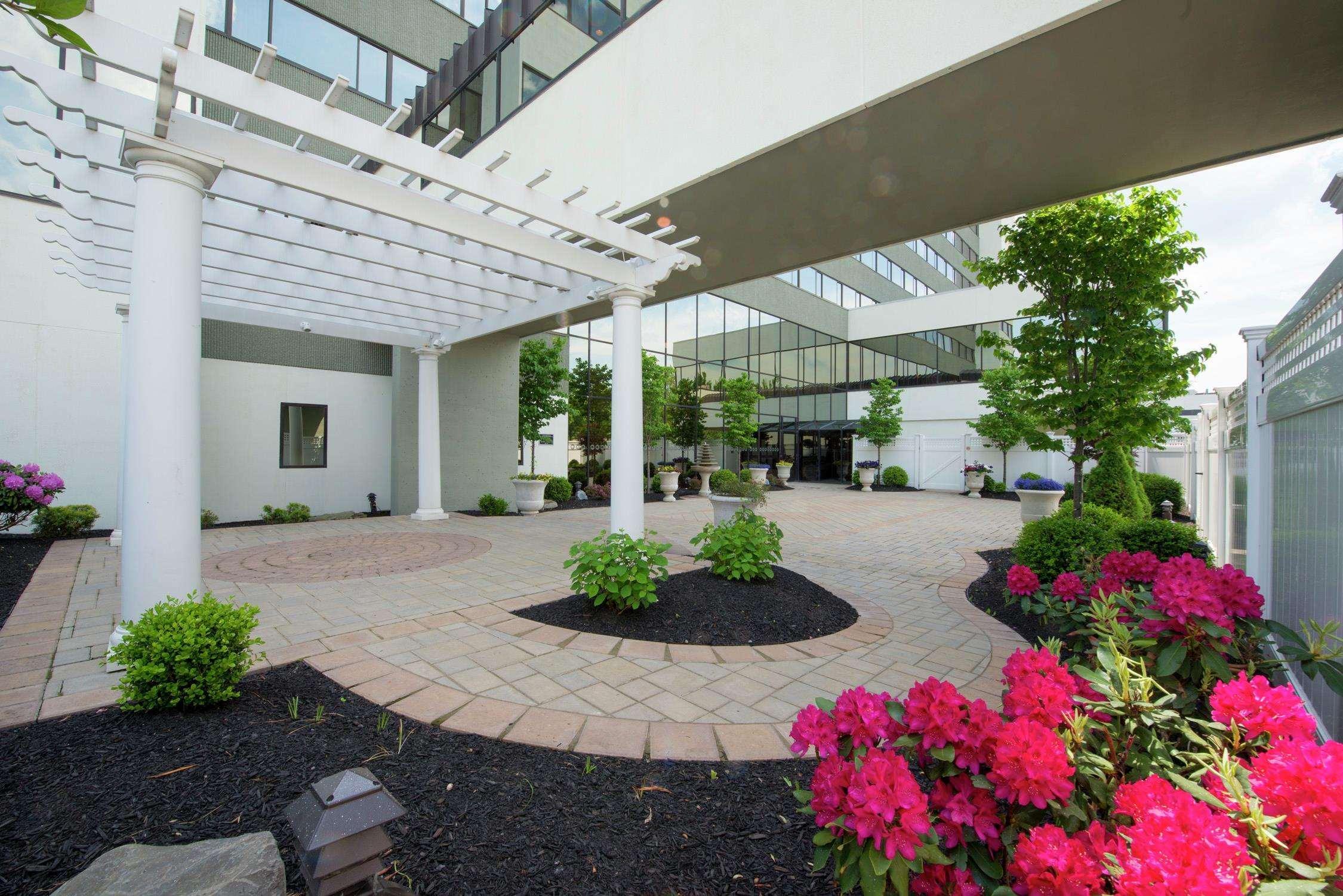 מלון Doubletree By Hilton בינגהמטון מראה חיצוני תמונה