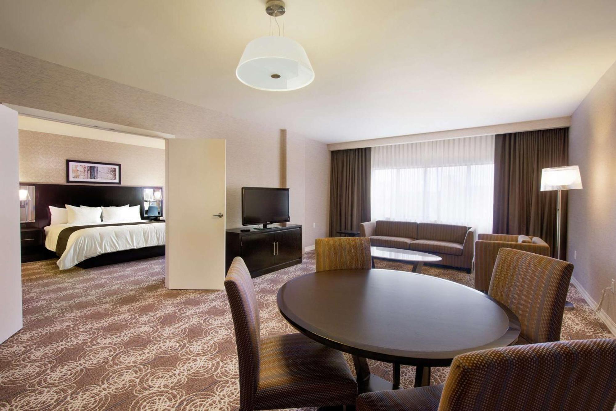 מלון Doubletree By Hilton בינגהמטון מראה חיצוני תמונה